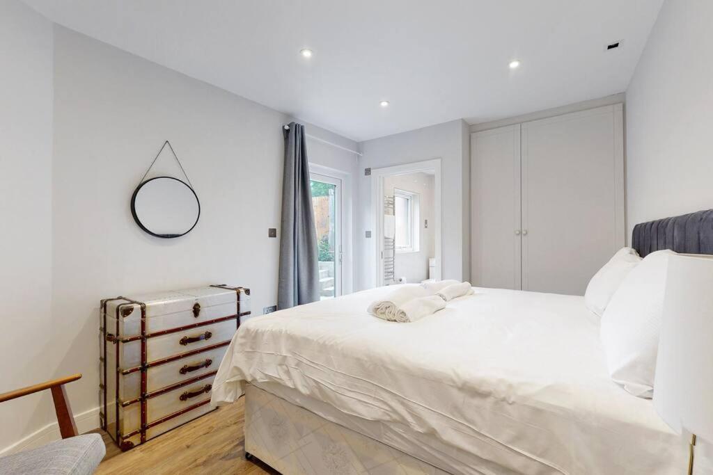 Elegant 2Bed Flat 10Min To Wimbledon Tennis Courts London Kültér fotó