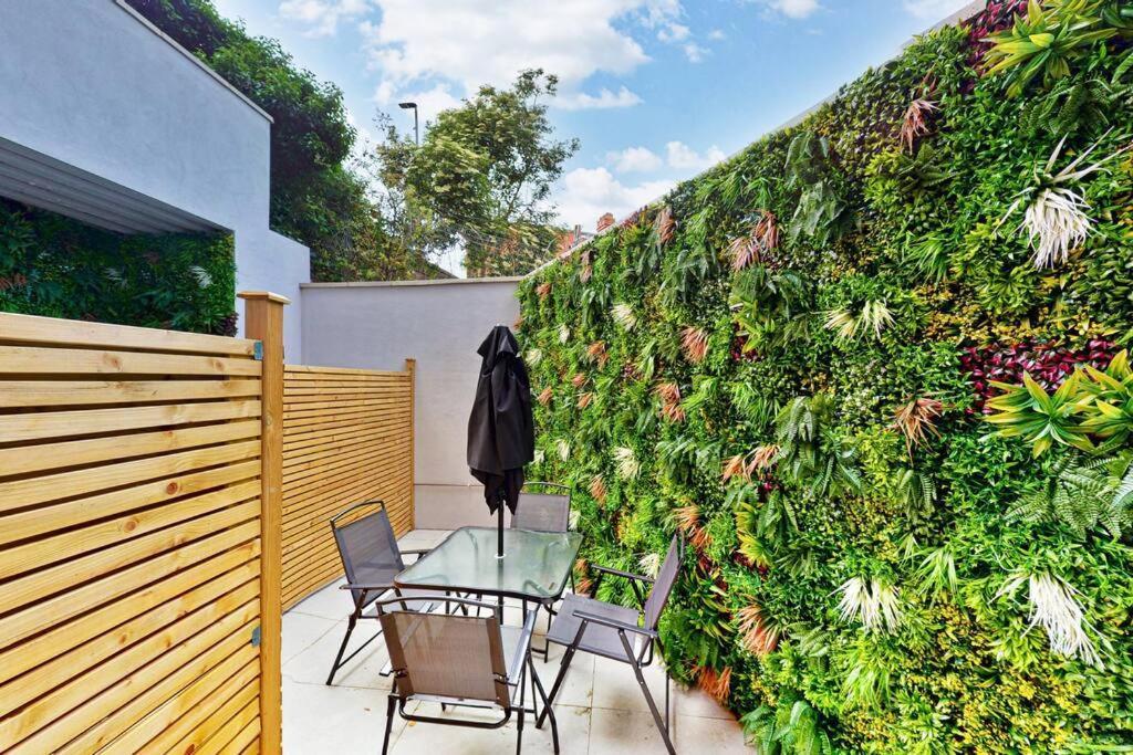 Elegant 2Bed Flat 10Min To Wimbledon Tennis Courts London Kültér fotó